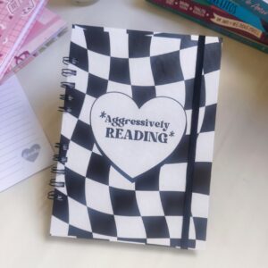 Diário de leitura - Agressively Reading | A5 - 140 páginas